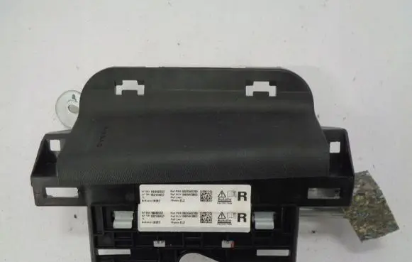 DS Automobiles 3 Crossback Seat airbag 9824545780