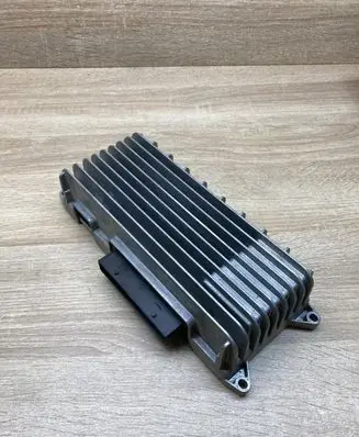 Audi A6 S6 C6 4F Sound amplifier 4F0910223M