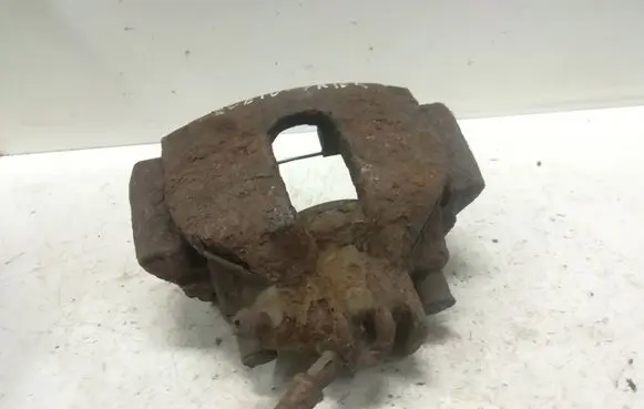Volvo XC70 Front brake caliper