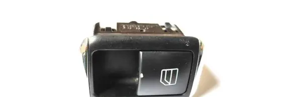 Mercedes-Benz C W204 Electric window control switch A2048700451