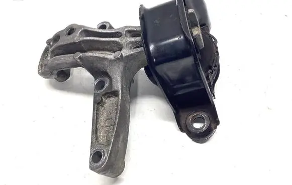 Nissan Qashqai Engine mounting bracket 112848459R