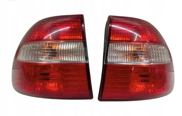 Volvo S40, V40 Rear/tail lights set 30621887