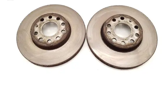 Volkswagen Touran II Front brake disc