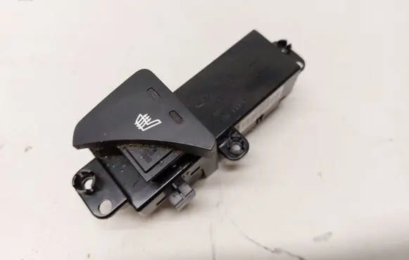 KIA Sportage Seat heating switch 4912001110 933303W900WK