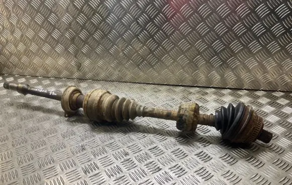 Seat Alhambra (Mk1) Front driveshaft