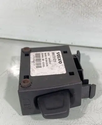 Volvo V50 GPS navigation control unit/module 8673121