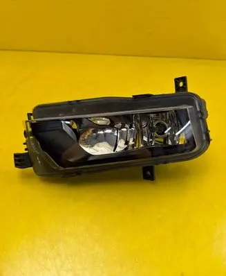Volkswagen Caddy Headlight/headlamp 2K5941661B