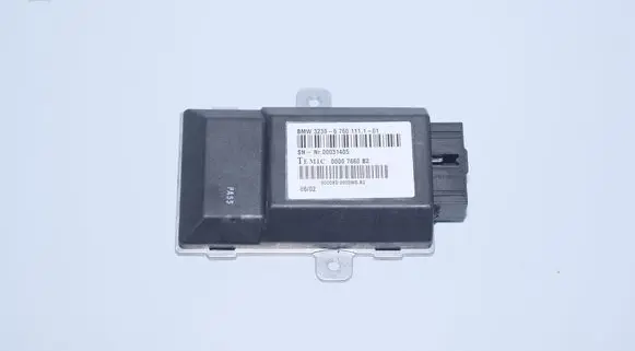 BMW 7 E65 E66 Steering rack control module 6760111