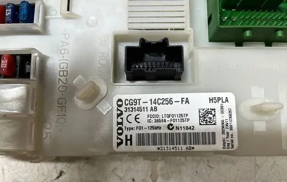 Volvo V60 Fuse module CG9T14C256FA 31314511AB