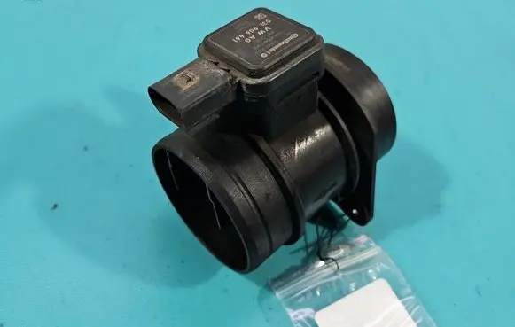 Volkswagen Golf VI Mass air flow meter 03L906461 IMPRK1520784