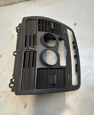 Mercedes-Benz Vito Viano W639 Dashboard center trim panel A6396800007