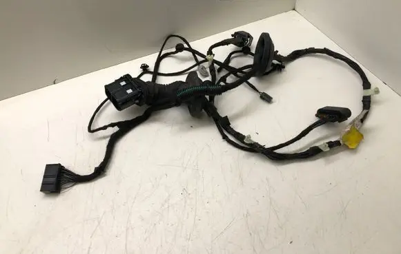 Ford Mondeo MK V Rear door wiring loom DG9T14632