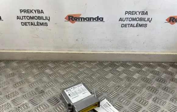 Volkswagen Golf V Airbag control unit/module 1J0909607