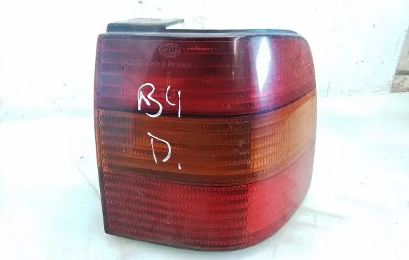 Volkswagen PASSAT B4 Rear/tail lights