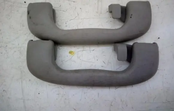 Opel Signum Front interior roof grab handle