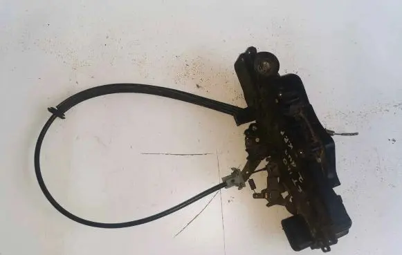 Fiat Stilo Front door lock