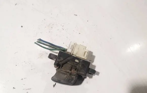 Nissan Almera Tino Electric window control switch 