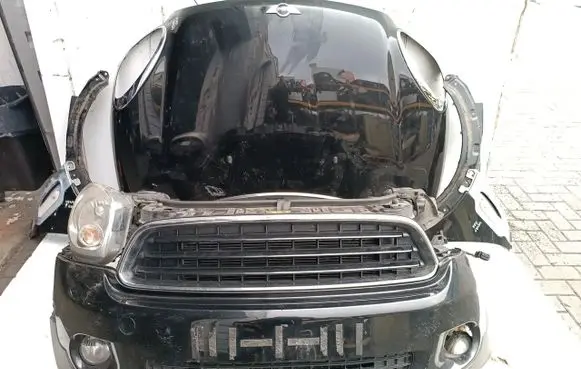 Mini One - Cooper R57 Front piece kit DAMAGEDSLAMPANEL