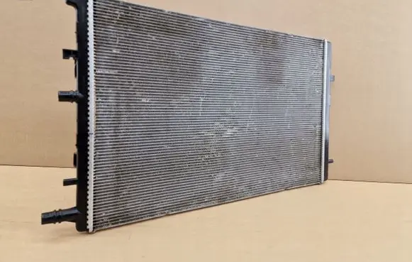 Renault Megane IV Coolant radiator