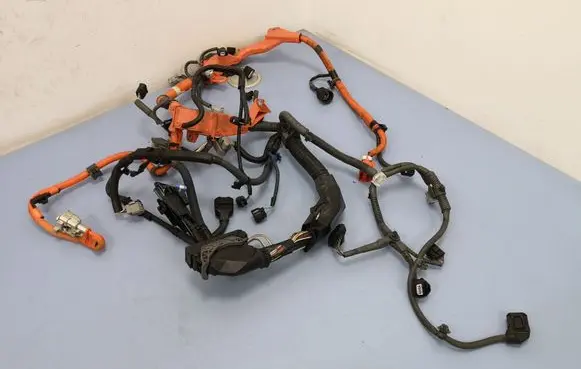 Toyota RAV 4 (XA40) Engine installation wiring loom 8212142F40B