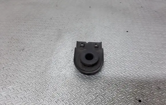 Hyundai i30 Radiator mount bracket