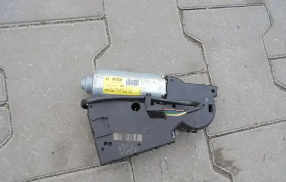 Seat Leon (1P) Sunroof motor/actuator 1K0959591