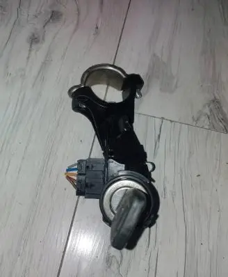 Fiat Punto Evo Ignition lock 00505254300