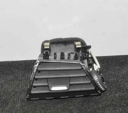 BMW 2 F22 F23 Dashboard air vent grill cover trim 9205355