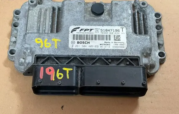 Alfa Romeo Mito Engine control unit/module 0261S04409 51847196 1039S29936