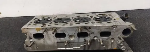 Volkswagen Golf VII Engine head 04L103353F 017220813 2102281