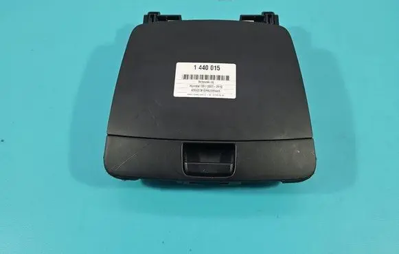 Hyundai i30 Glove box 84770-2L000 IMPRK1440015