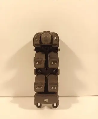 Volvo V70 Electric window control switch 30773269 03454200