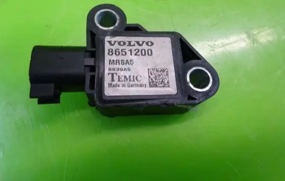 Volvo V50 Airbag deployment crash/impact sensor 8651200