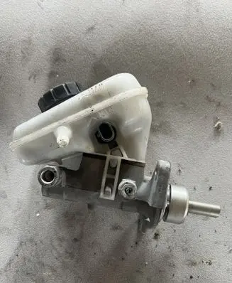 Opel Corsa C Master brake cylinder
