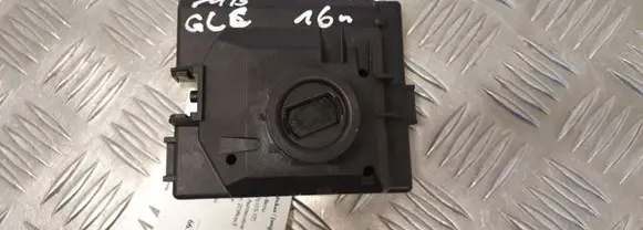 Engine start stop button switch
