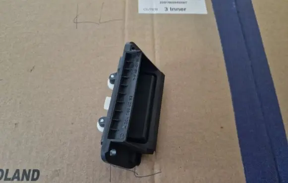 Mercedes-Benz C W204 Loading door exterior handle 2047500293