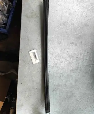 BMW 7 F01 F02 F03 F04 Rear door windshield rail 51357177957 7177957