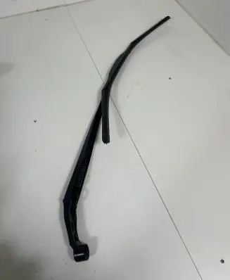 Toyota Corolla E210 E21 Windshield/front glass wiper blade 