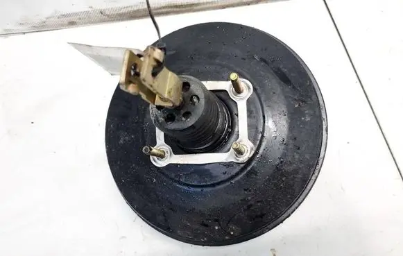 Subaru Legacy Brake booster