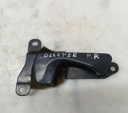 Hyundai Galloper Front door interior handle 