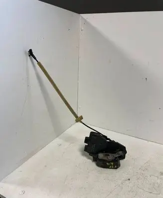 Volvo S70 V70 V70 XC Rear door lock 6085