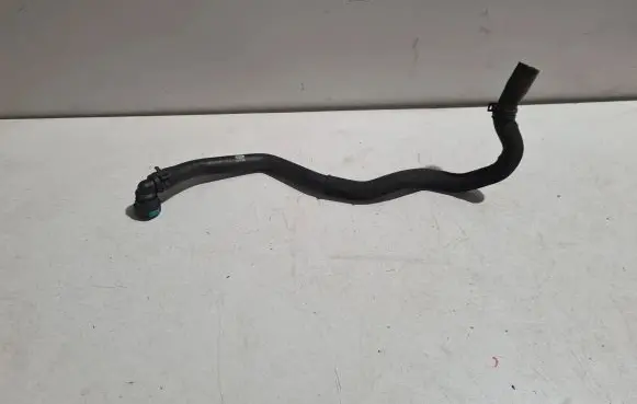 Land Rover Range Rover Sport L494 Engine coolant pipe/hose FPLA8260FA