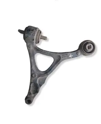 Volvo XC90 Front lower control arm/wishbone 0AN04