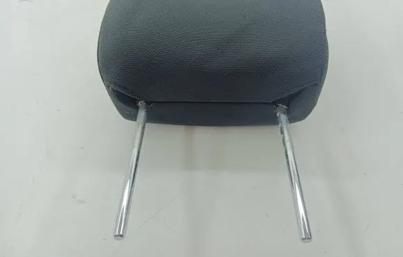 Toyota Corolla Verso AR10 Rear seat headrest 