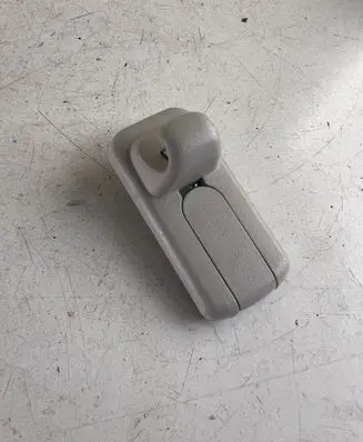 Jeep Cherokee Sun visor clip/hook/bracket 5RH21TRMAA 5RH21TRMA