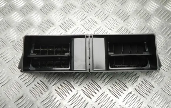 Skoda Rapid (NH) Rear air vent grill 5JA820951A T6410