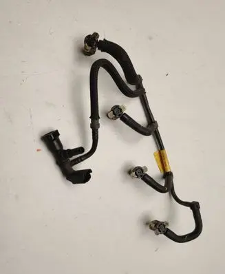 Mercedes-Benz A W176 Fuel return line/hose 166714557R