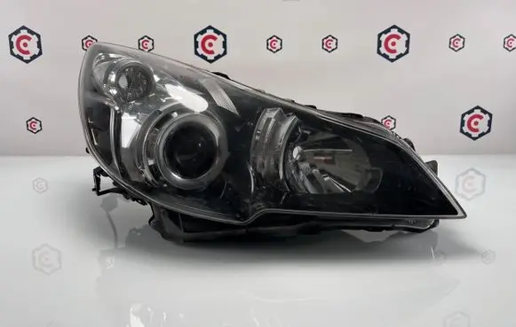 Subaru Outback Headlight/headlamp NULL