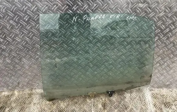 Nissan Primera Rear door window glass