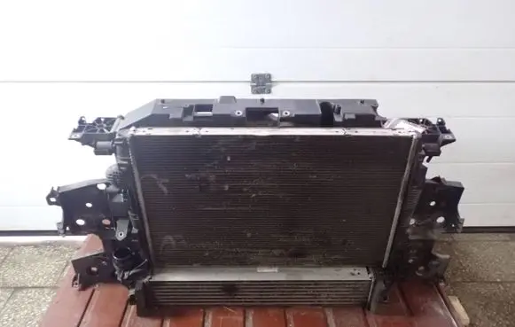 Renault Scenic III - Grand scenic III Radiator support slam panel 